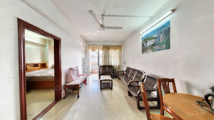 省铝小区二手房实景图