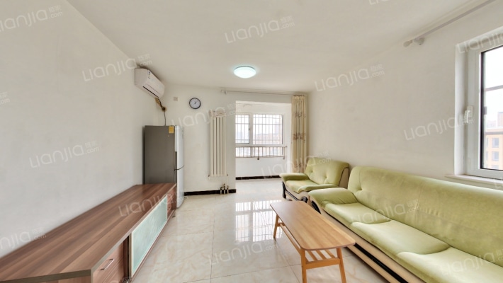 佟馨家园D区二手房实景图