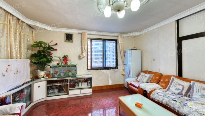 经贸大厦二手房实景图