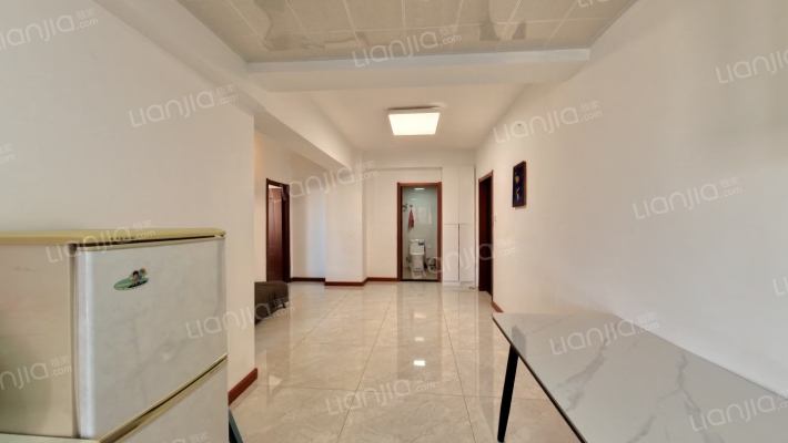 老北站西小区二手房实景图