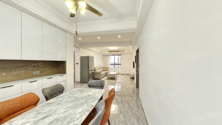 镇山小区西区二手房实景图