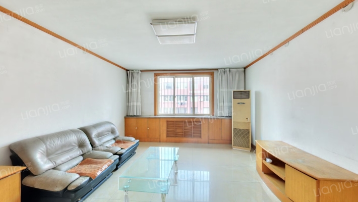 福安花苑东区二手房实景图