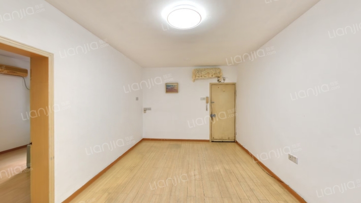 广积营邮电单位宿舍二手房实景图