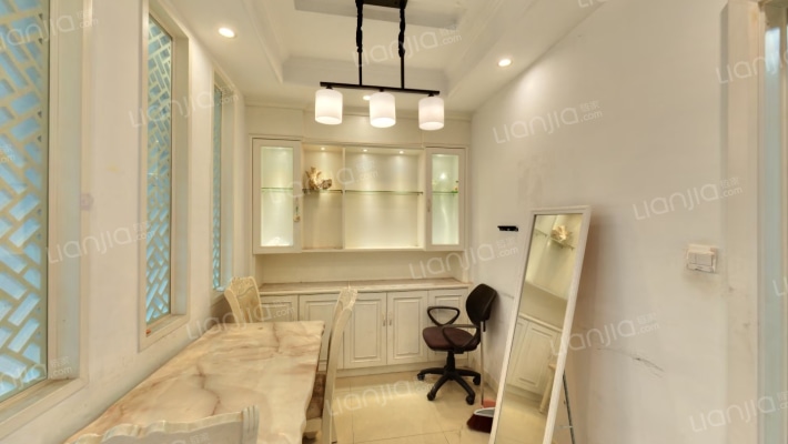 阳光水岸二手房实景图