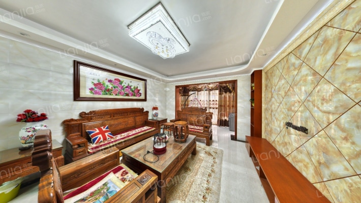 绿地中央花园二手房实景图