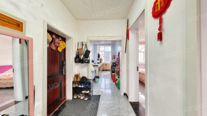 子弟学校家属楼二手房实景图