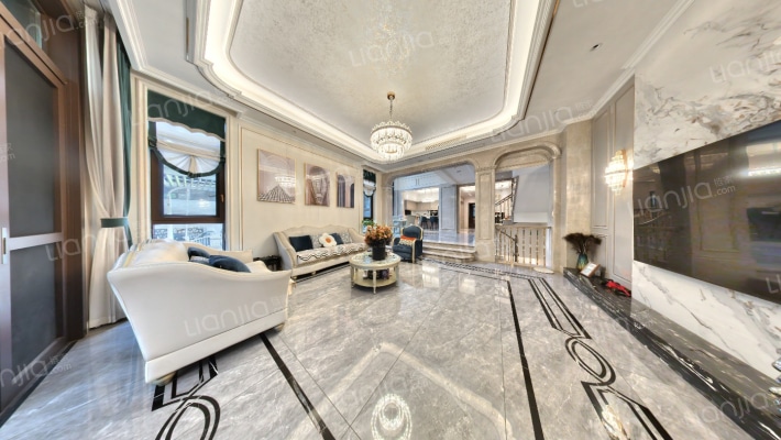 绿地圣罗兰二手房实景图