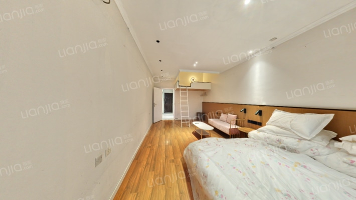 骊马豪城二手房实景图