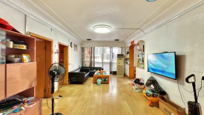 东街街道大根社区二手房实景图