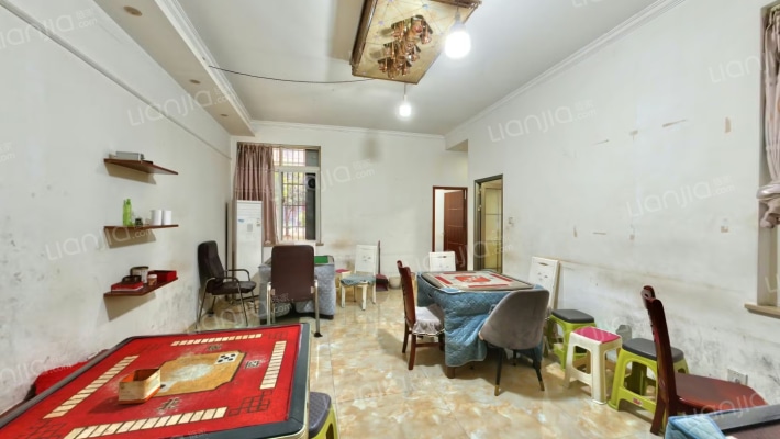 东城首座二手房实景图