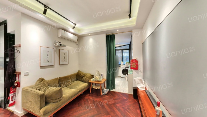 大有巷18号院二手房实景图