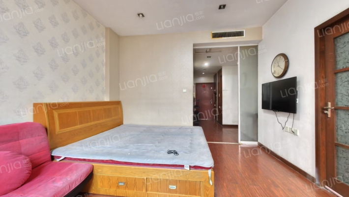 摩卡商务馆二手房实景图