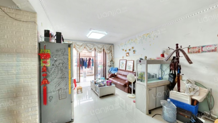 东峻芭堤花岸二手房实景图