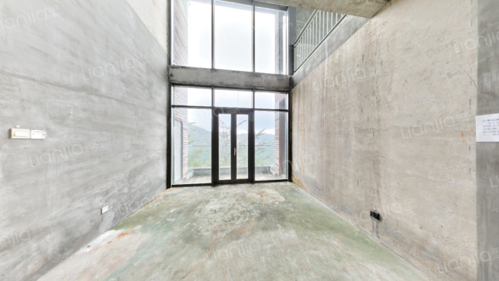 东部华侨城天麓二区二手房实景图