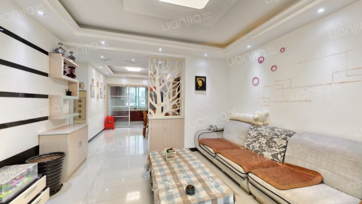 东城蓝郡二手房实景图