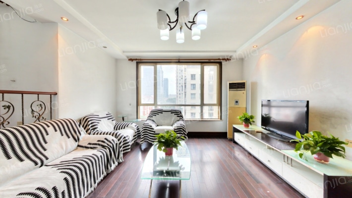 都市花园西区二手房实景图