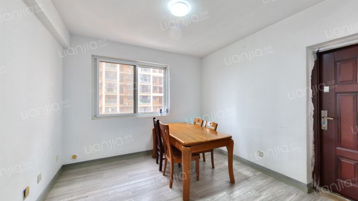 盛和家园南区二手房实景图