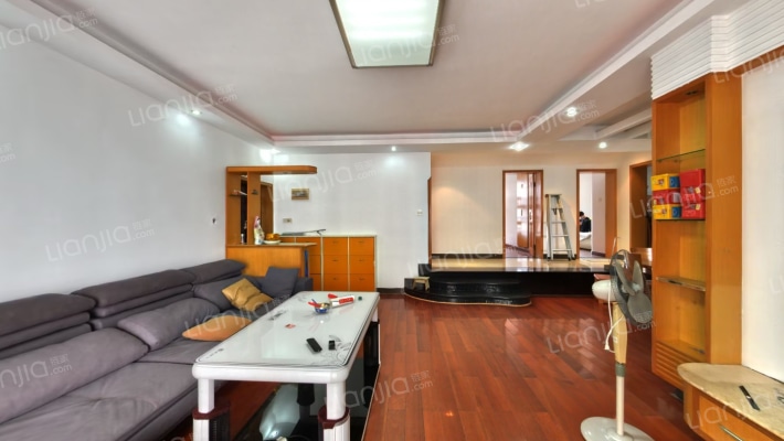 四方嘉苑二手房实景图