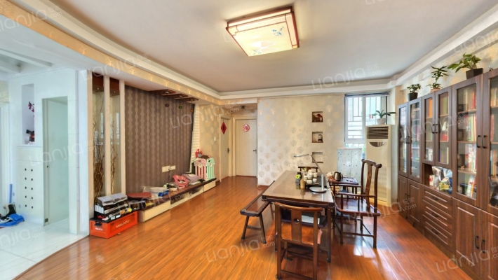 天和城二手房实景图