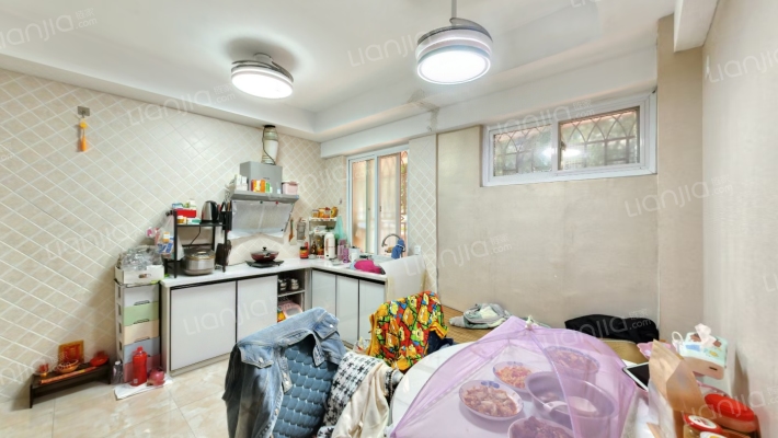 都市芳庭二手房实景图