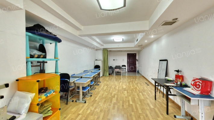 华天大厦二手房实景图