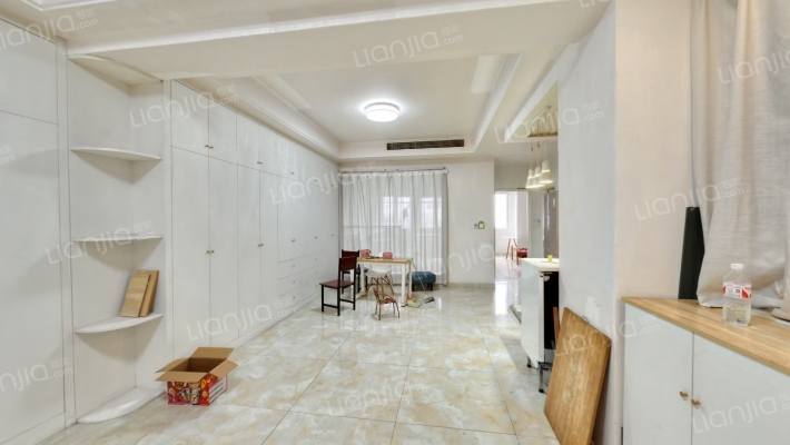 金盘苑二手房实景图