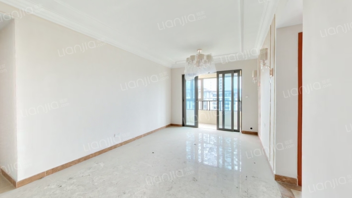 恒大云锦华庭二手房实景图