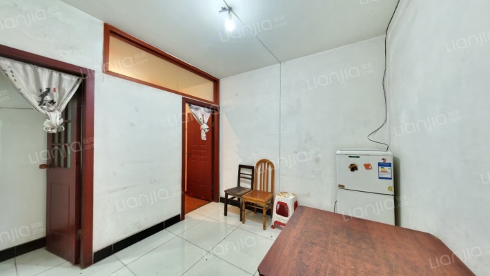 金港湾酒店二手房实景图