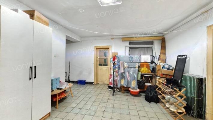 新兴中巷二手房实景图