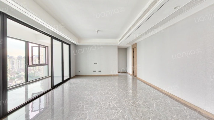 五矿香投澜悦溪岸二手房实景图