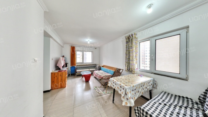 绿湾星苑二手房实景图