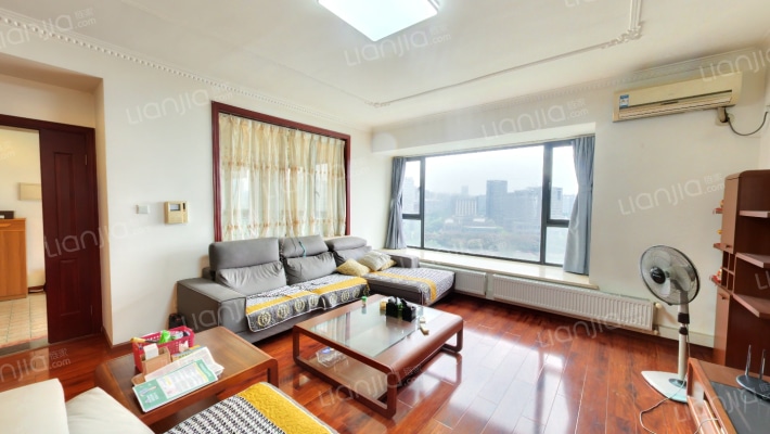 育才竹岛二手房实景图