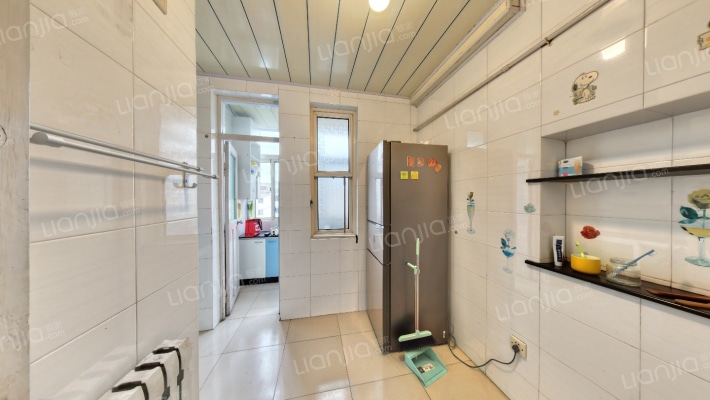 瑞丰花苑二手房实景图