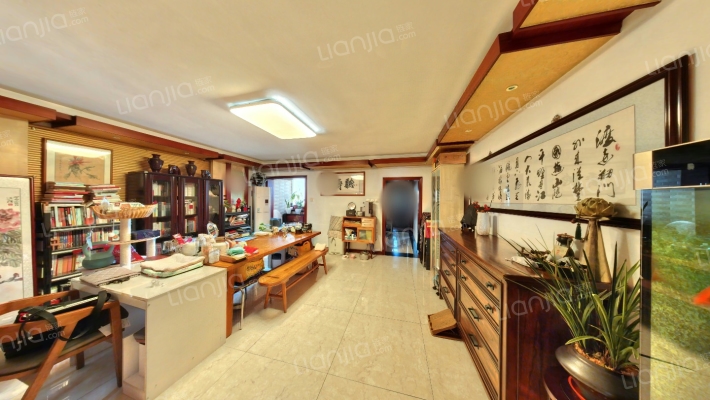 城市之光二手房实景图