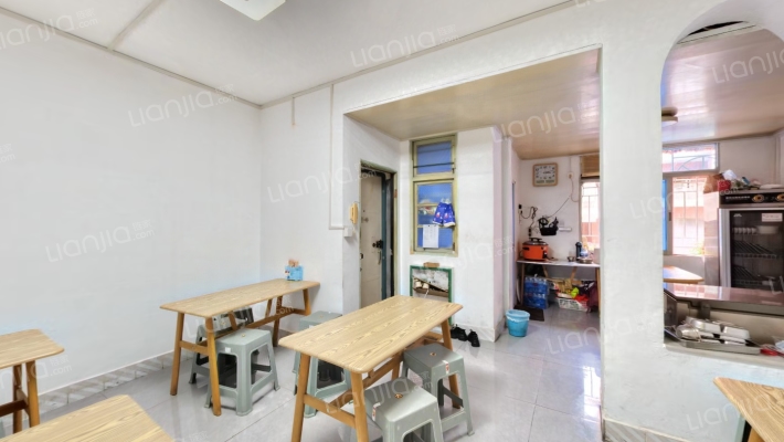 电力宿舍二手房实景图