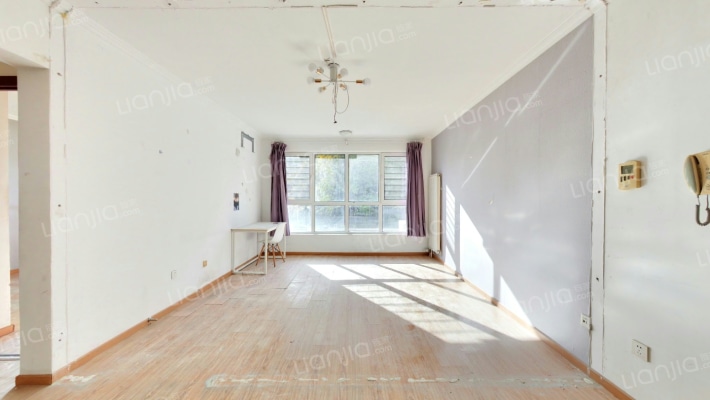 顶秀金瑞家园二手房实景图