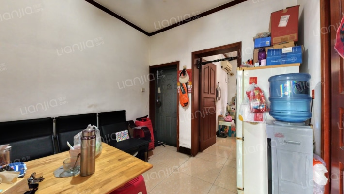 毛纺厂家属区二手房实景图