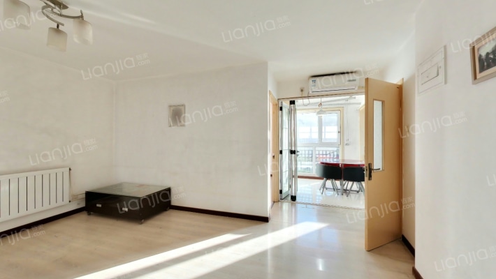 兰德华庭二手房实景图