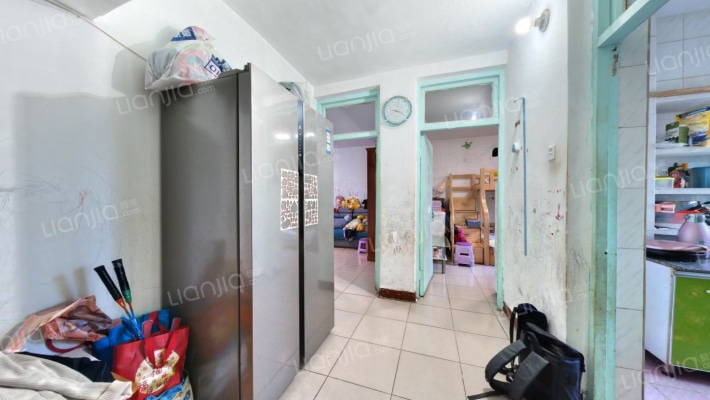 市电信局宿舍二手房实景图