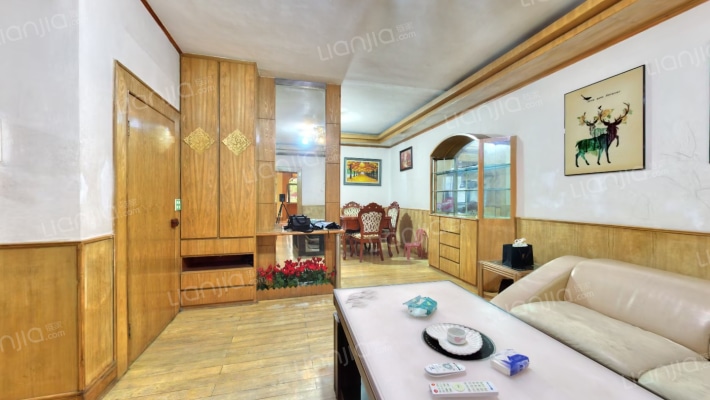 博爱路62号二手房实景图