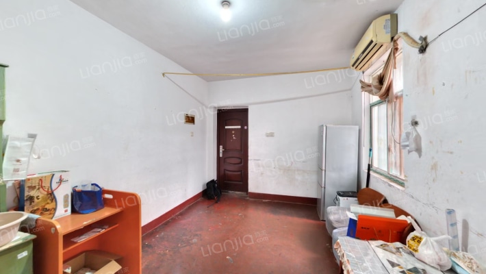 向东南路小区二手房实景图