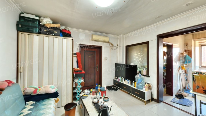 玉桥中路11号院二手房实景图