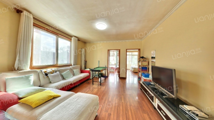 新华联家园南区二手房实景图