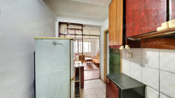 杨桥中路232号宿舍楼二手房实景图