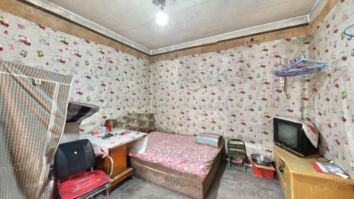 东七路73号二手房实景图