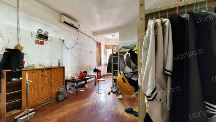 金鹏街271号二手房实景图