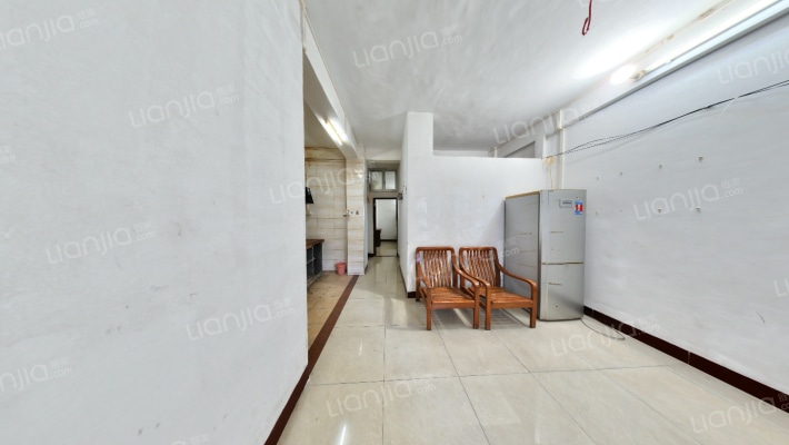 雅居花园二手房实景图