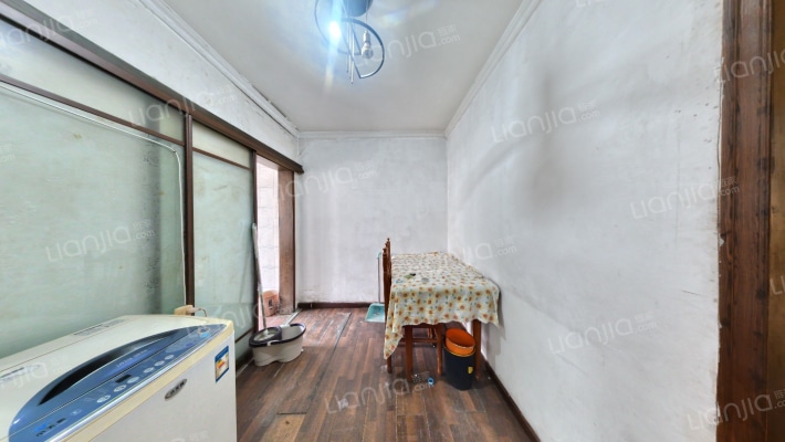 汝河路4号院二手房实景图