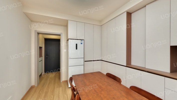 白鹭新村二手房实景图