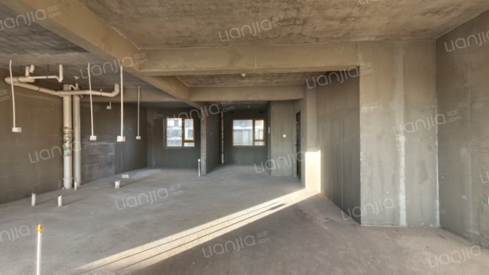 佰成智鼎中心二手房实景图